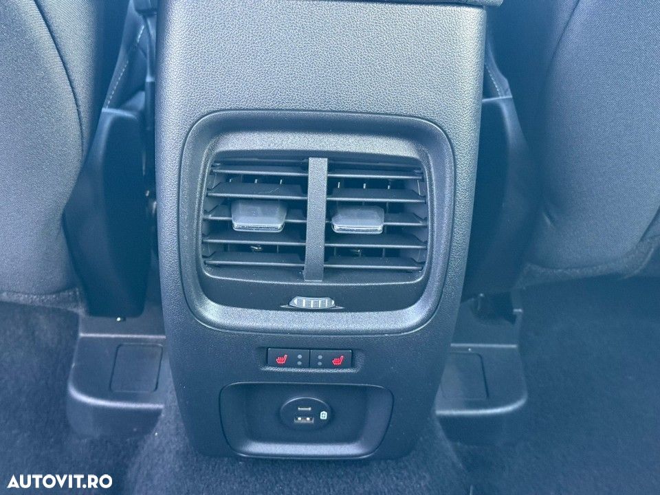 Ford Kuga 2.5 Duratec PHEV Titanium - 20