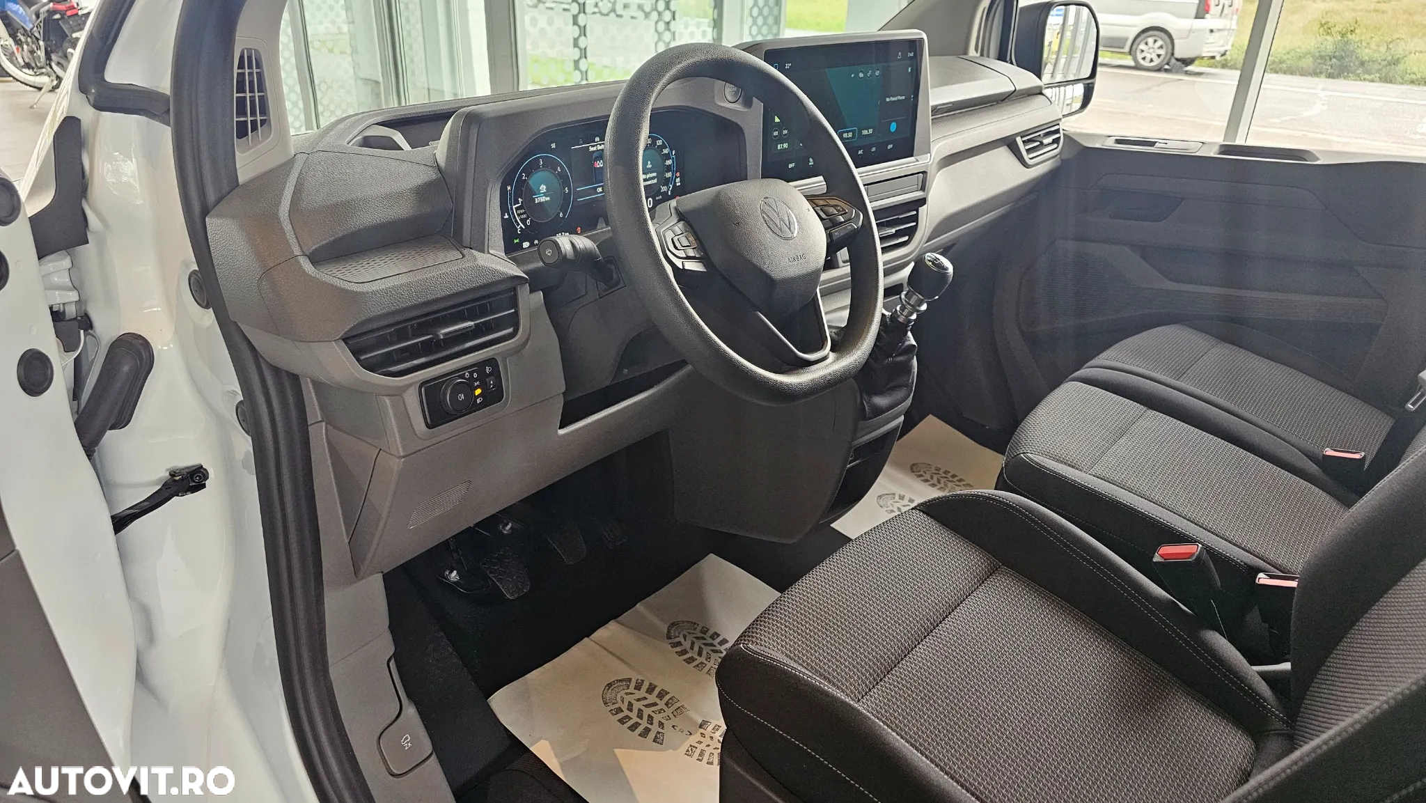 Volkswagen Transporter - 5