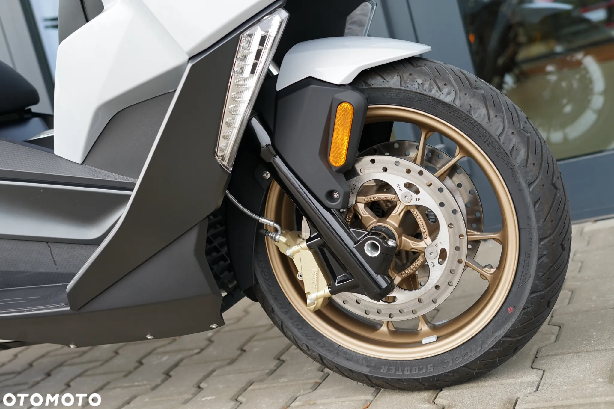 BMW C 400 GT - 16