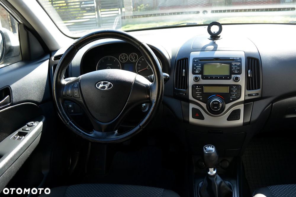 Hyundai i30 1.6 CRDi Blue Classic - 18