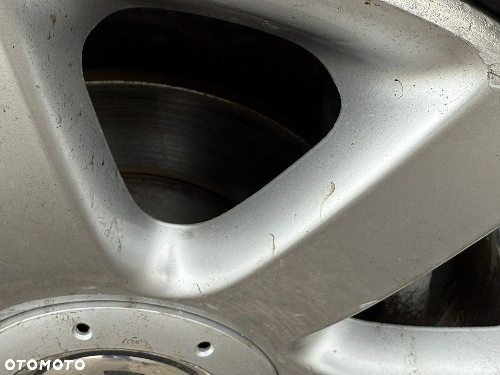 Volkswagen Caddy - 17