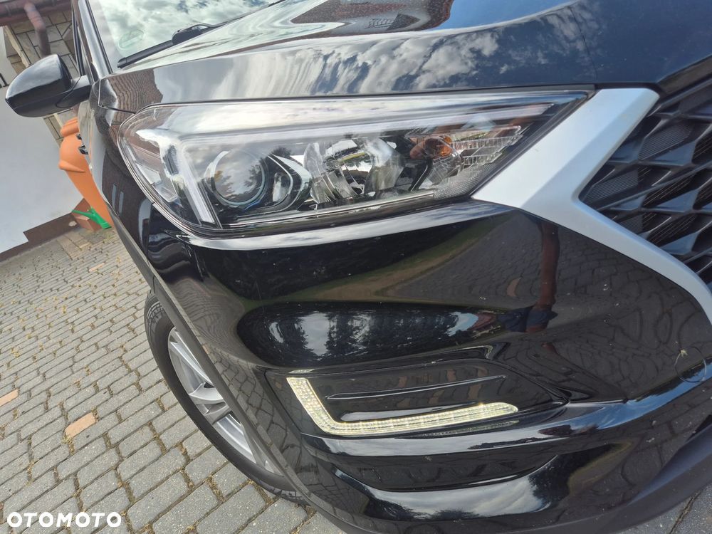 Hyundai Tucson 1.6 GDi 2WD Pure - 2
