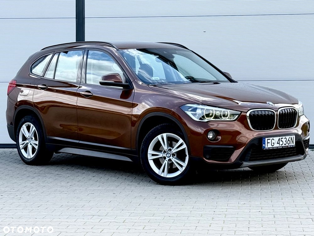 BMW X1 sDrive16d Sport Line - 11