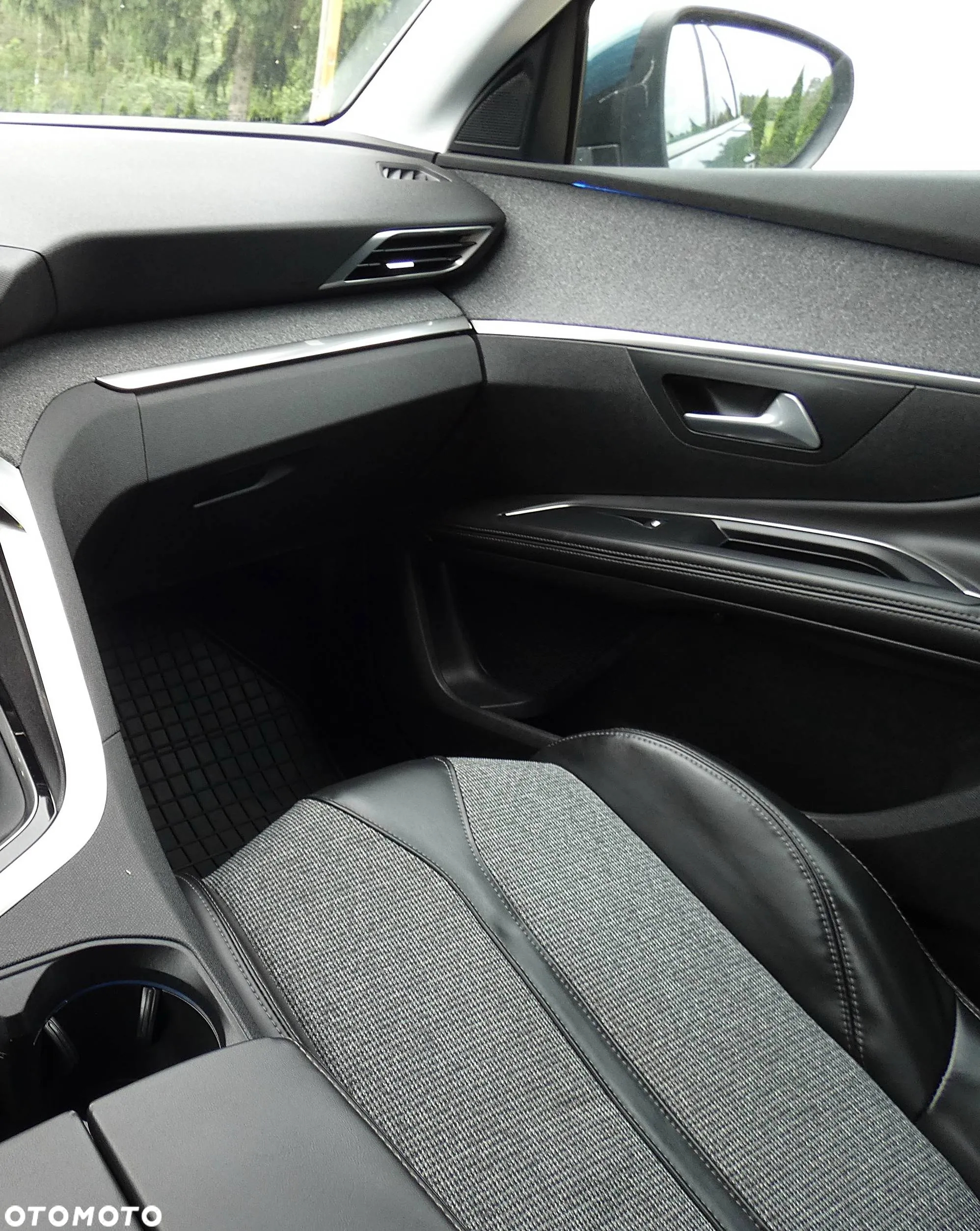 Peugeot 5008 1.6 BlueHDi Style 7os - 25