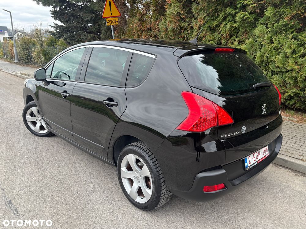 Peugeot 3008 HDi 115 Active - 4