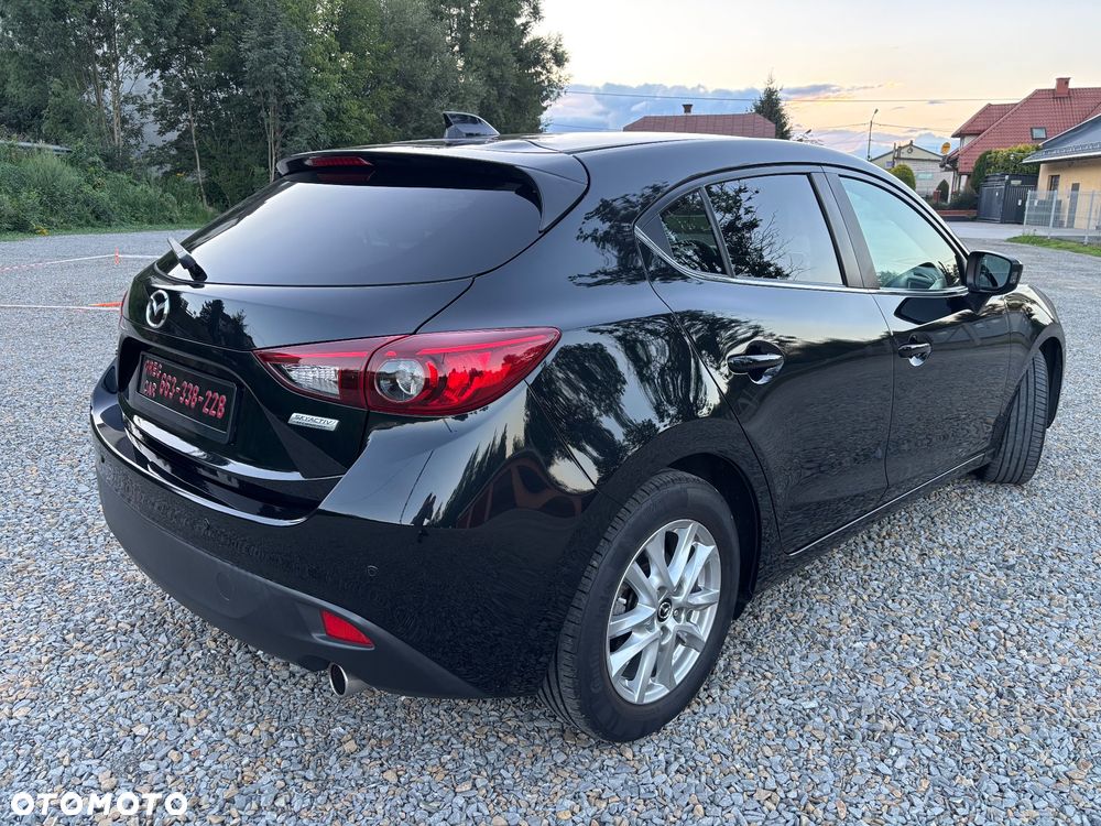 Mazda 3 SKYACTIV-G 120 KIZOKU - 33