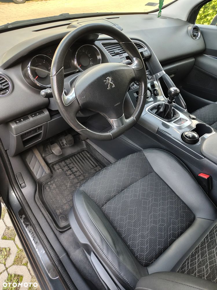 Peugeot 3008 1.6 BlueHDi Style S&S - 14