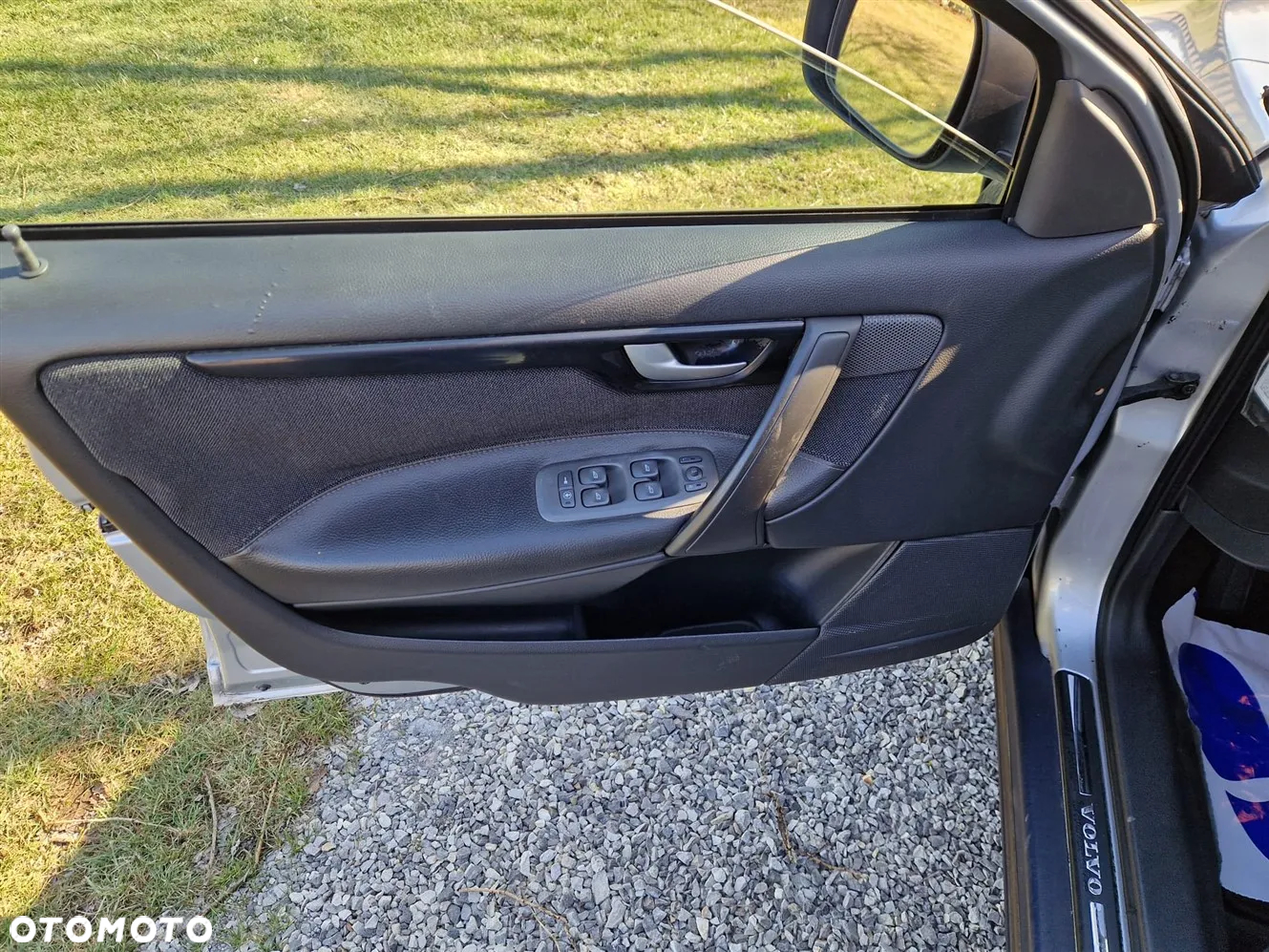 Volvo XC 70 AWD Momentum - 13