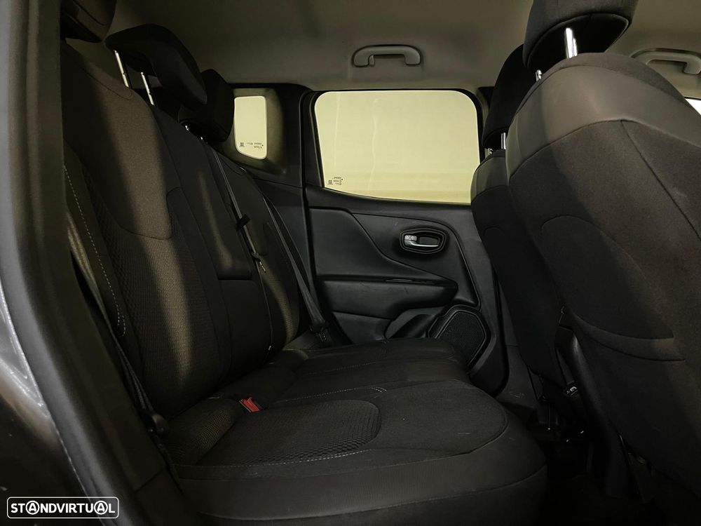 Jeep Renegade 1.6 MJD Limited S DCT - 16