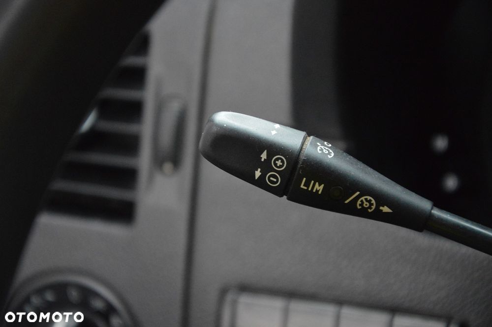 Mercedes-Benz SPRINTER KAMPER - 37