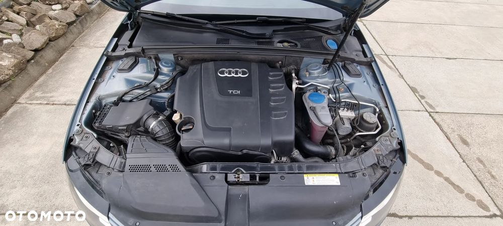 Audi A4 Avant 2.0 TDI DPF quattro Attraction - 28