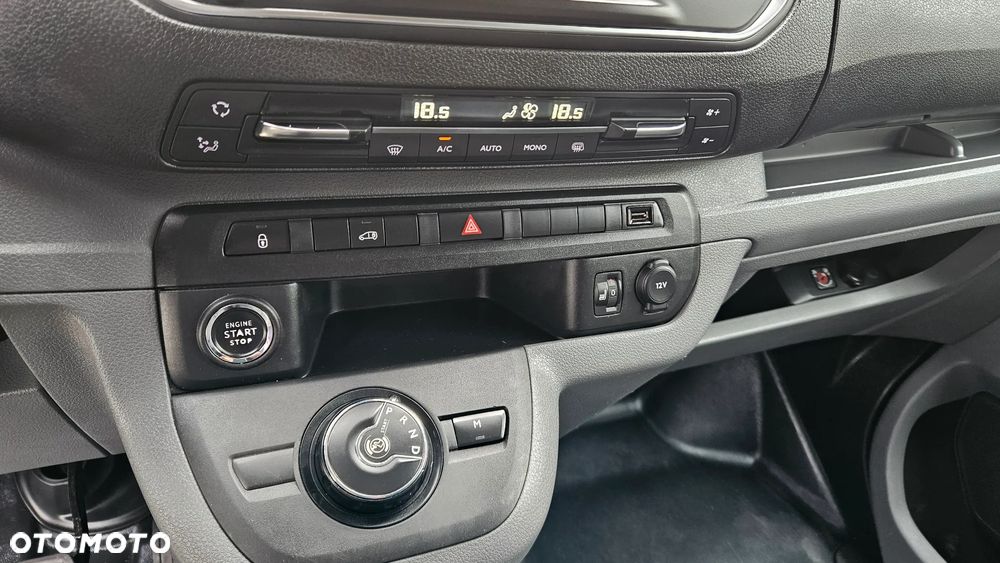 Citroën Jumpy 2,0 HDI L3 Najdłuższy Automat Led Kamera Webasto Blis Keyless Klimatronik Parktronik Super Stan - 20