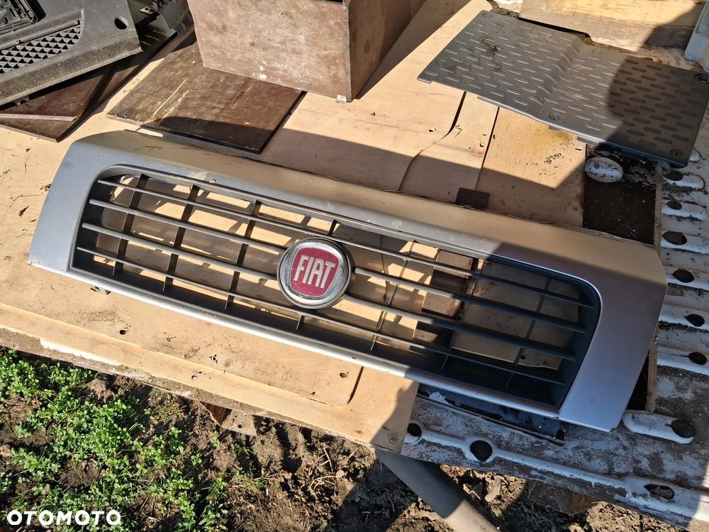 Fiat Ducato III LIFT Atrapa Grill przod - 3