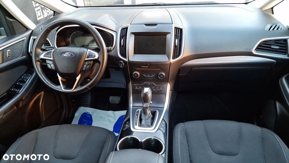 Ford S-Max - 15