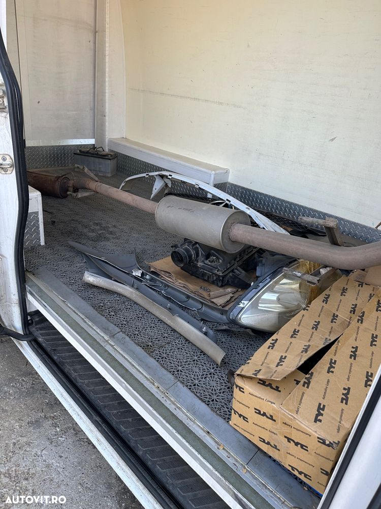 Mercedes-Benz Sprinter - 6