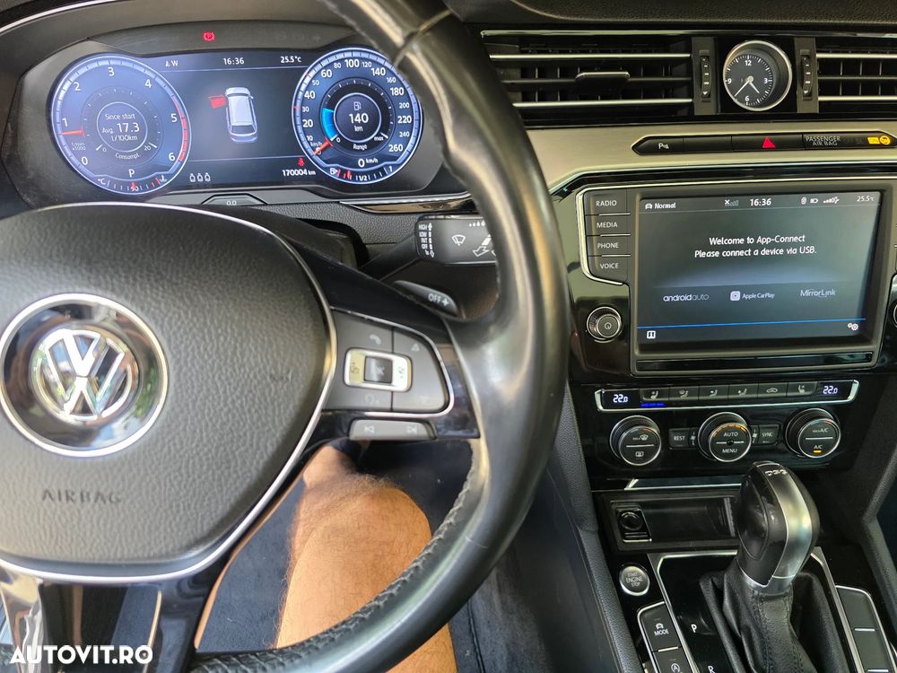 Volkswagen Passat 2.0 TDI (BlueMotion Technology) DSG Highline - 16