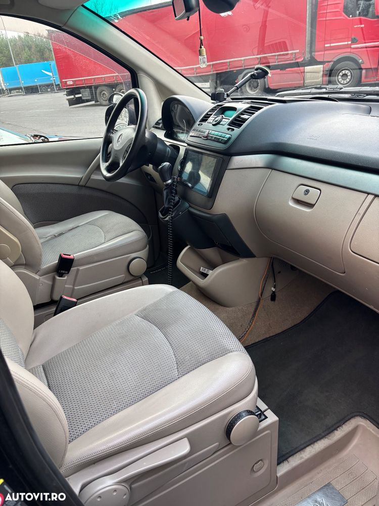 Mercedes-Benz Viano - 8