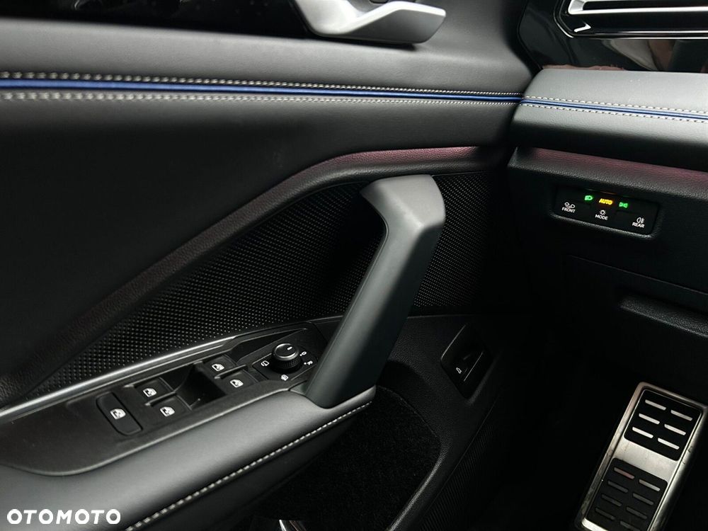 Volkswagen Tiguan - 19