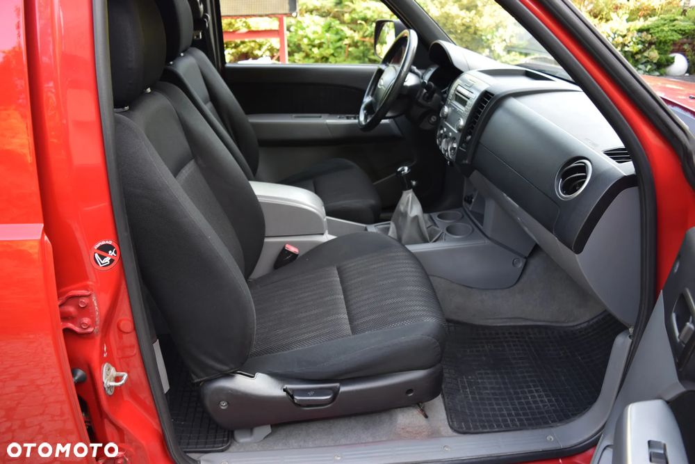 Ford Ranger 2.5 TDCi DC Limited1 - 10