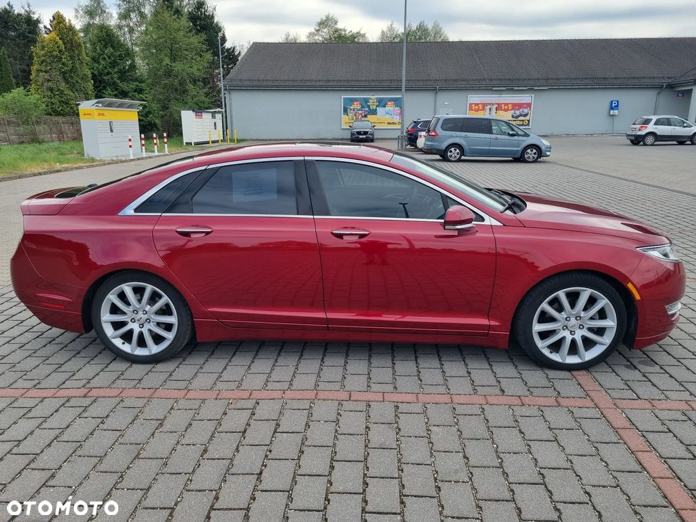 Lincoln MKZ - 5
