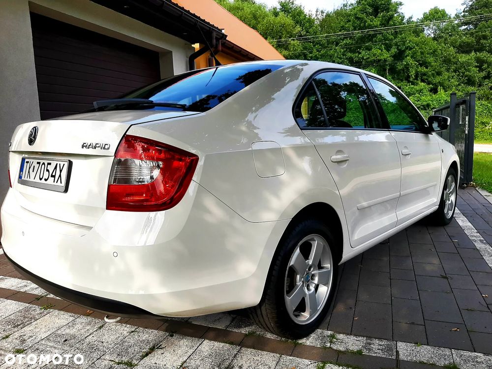 Skoda RAPID - 17