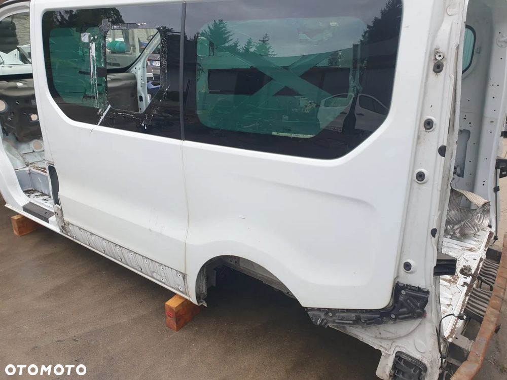 Ćwiartka Tylna Lewa Błotnik Lewy Tylny Opel Vivaro B Renault Trafic III Primastar osobowy - 1