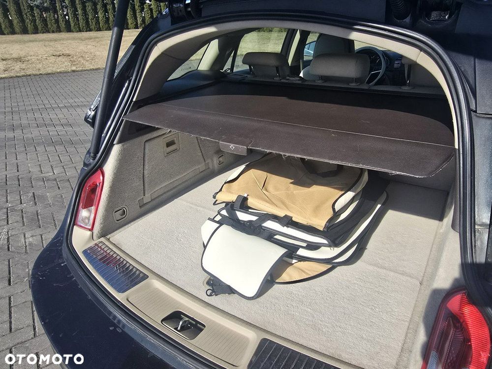 Opel Insignia - 16