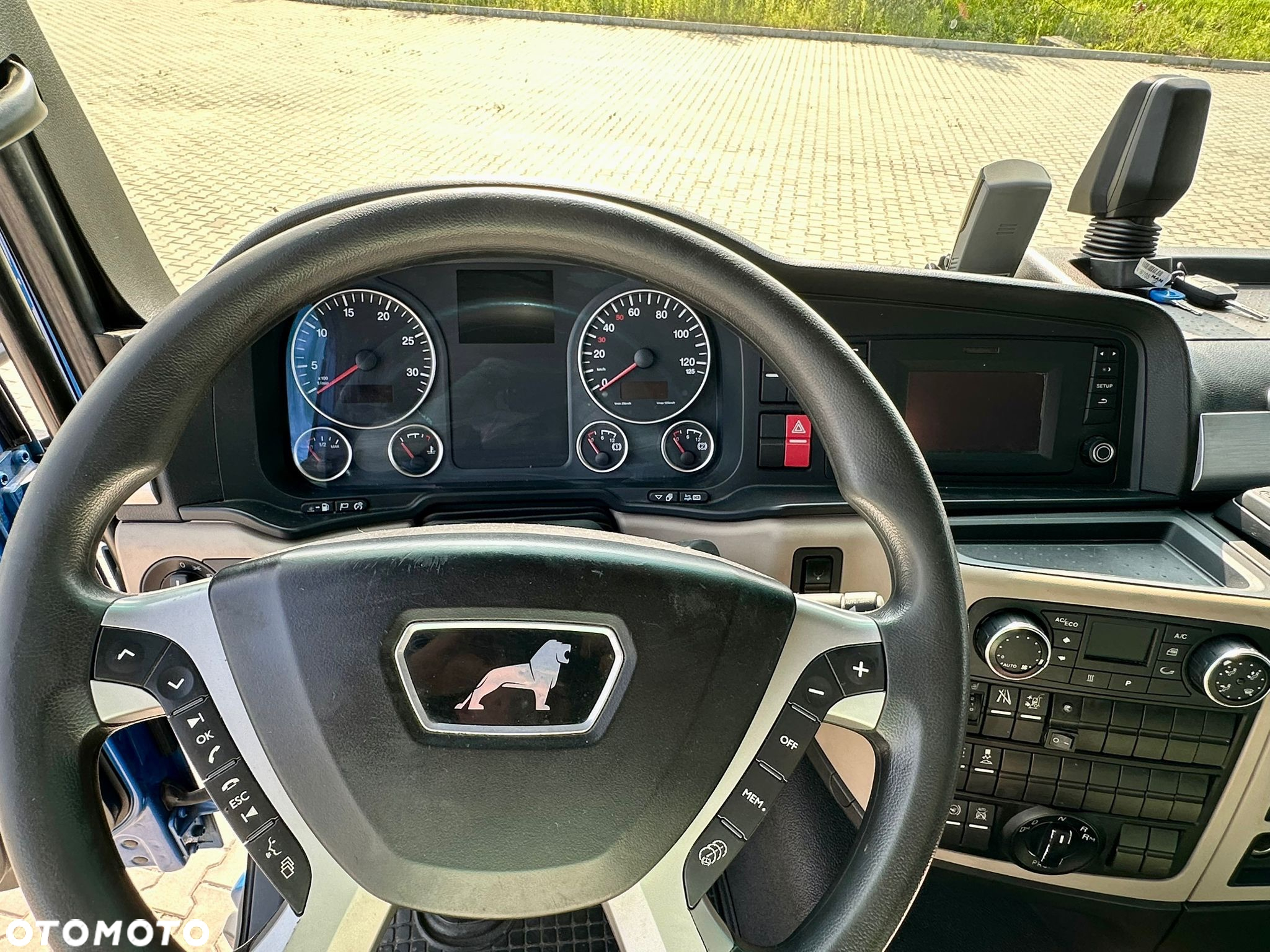 MAN TGM 18.320 / FIRANKA / 20 EUROPALET / 8.3 M DŁUGOŚCI / AUTOMAT / SYPIALKA / 2018 ROK / 9 809 KG ŁADOWNOŚCI - 20
