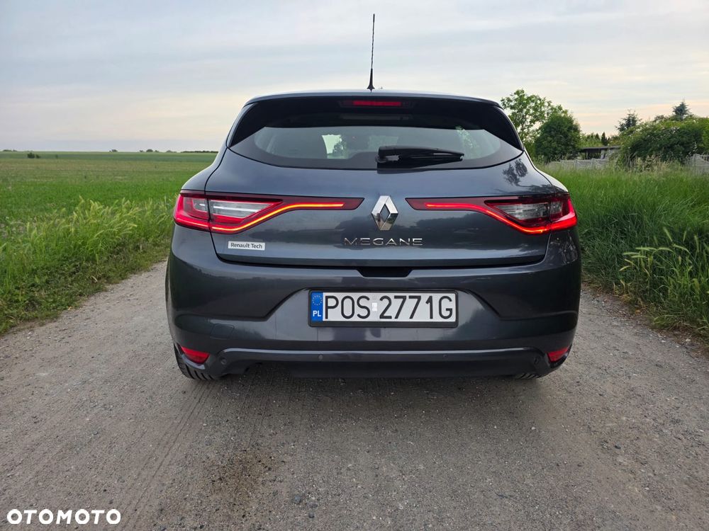 Renault Megane 1.5 Blue dCi Intens - 12