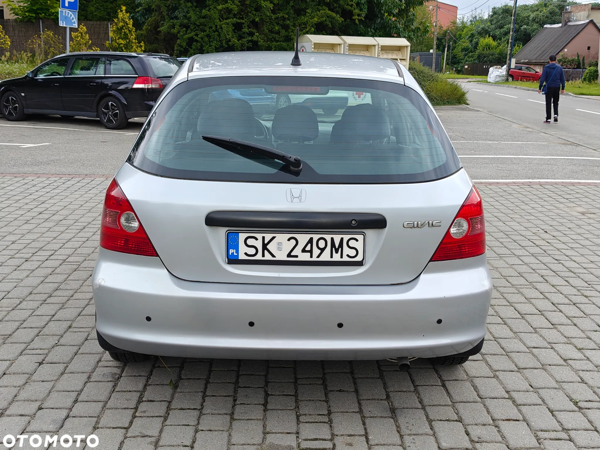 Honda Civic 1.4i - 4