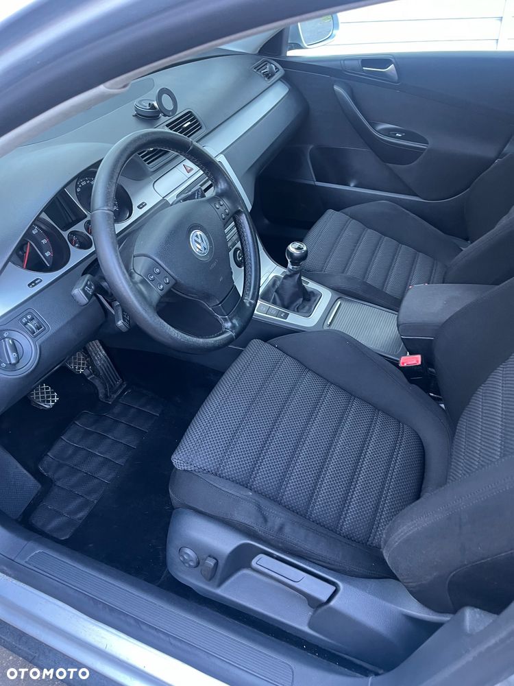 Volkswagen Passat 2.0 TSI Comfortline - 21