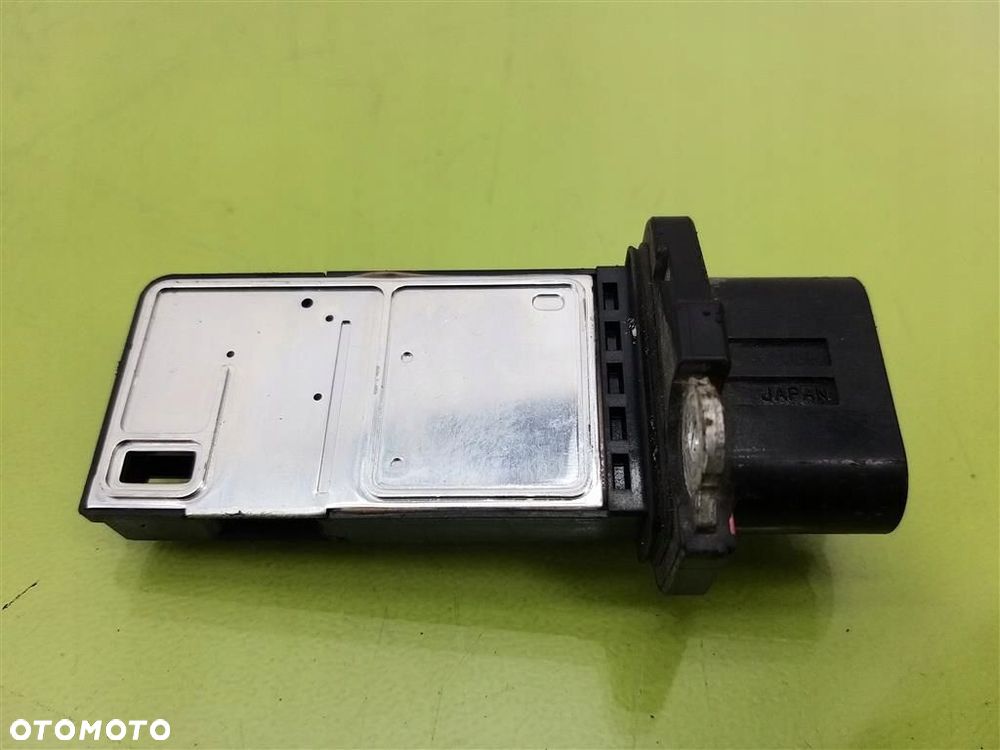 Przepływomierz powietrza Chevrolet HHR 2005-2011 2,4 B 12576410 ORYGINAŁ - 1