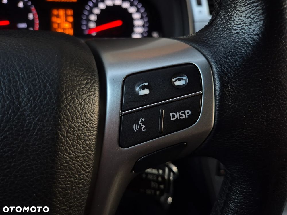 Toyota Avensis 2.0 D-4D Premium - 13