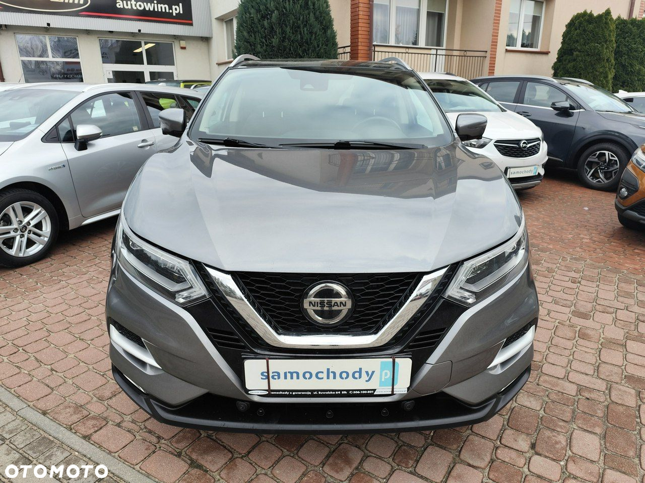 Nissan Qashqai - 2