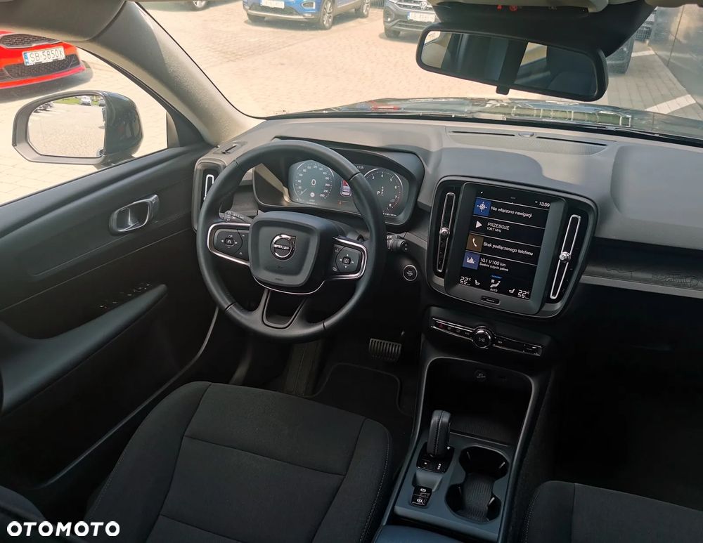 Volvo XC 40 T3 Momentum Core - 11