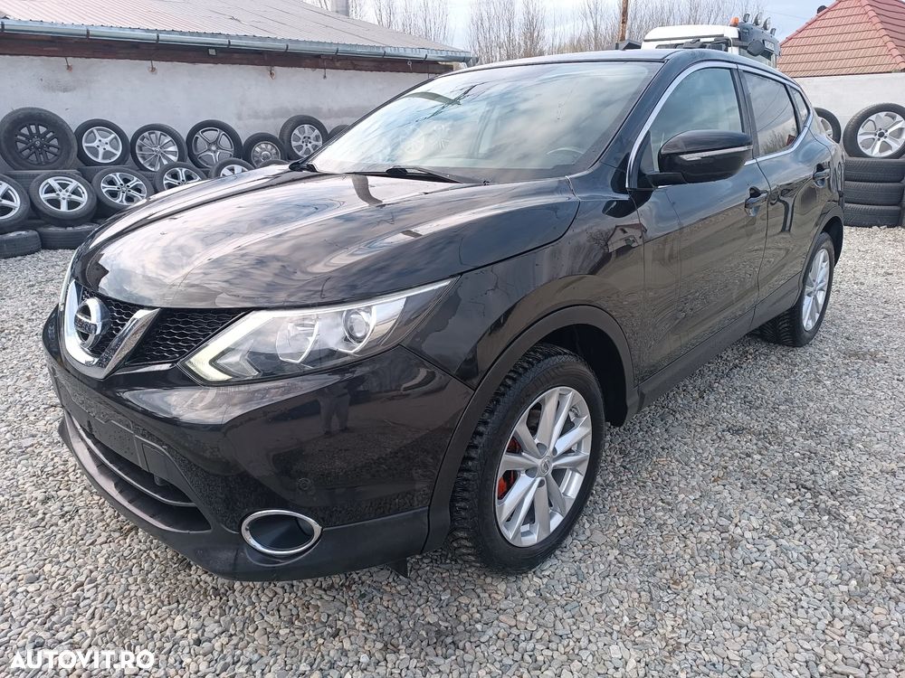 Nissan Qashqai 1.6 dCi DPF tekna - 1