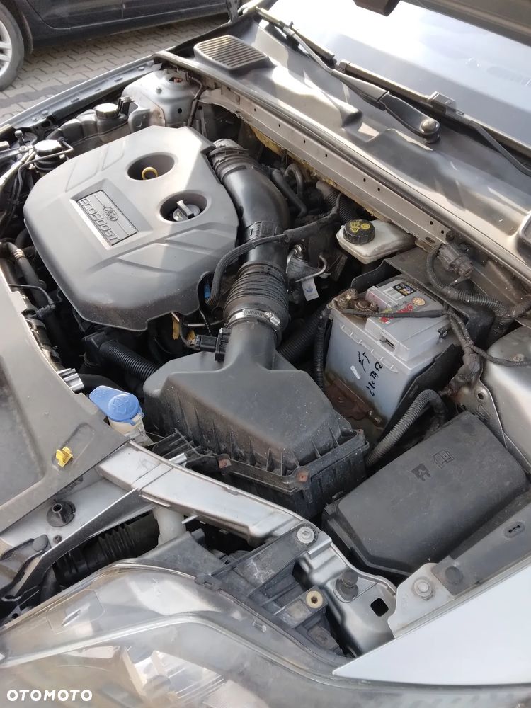 Ford Mondeo - 12