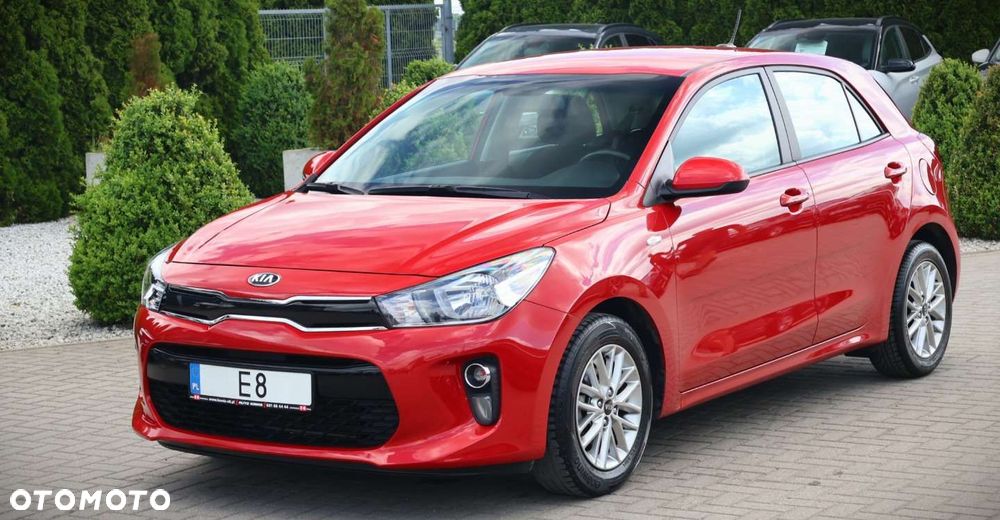 Kia Rio - 10