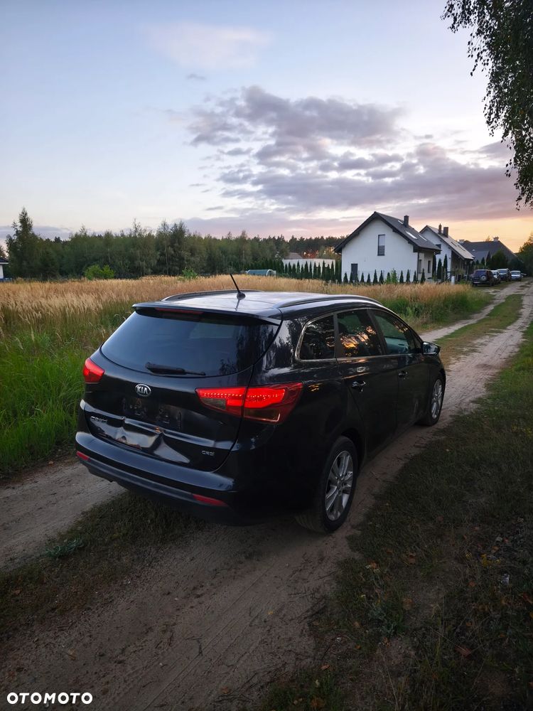Kia Ceed 1.6 CRDi L - 7