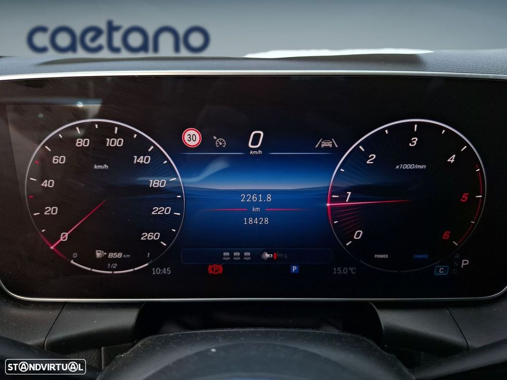 Mercedes-Benz GLC 220 d 4Matic — fotografia 18
