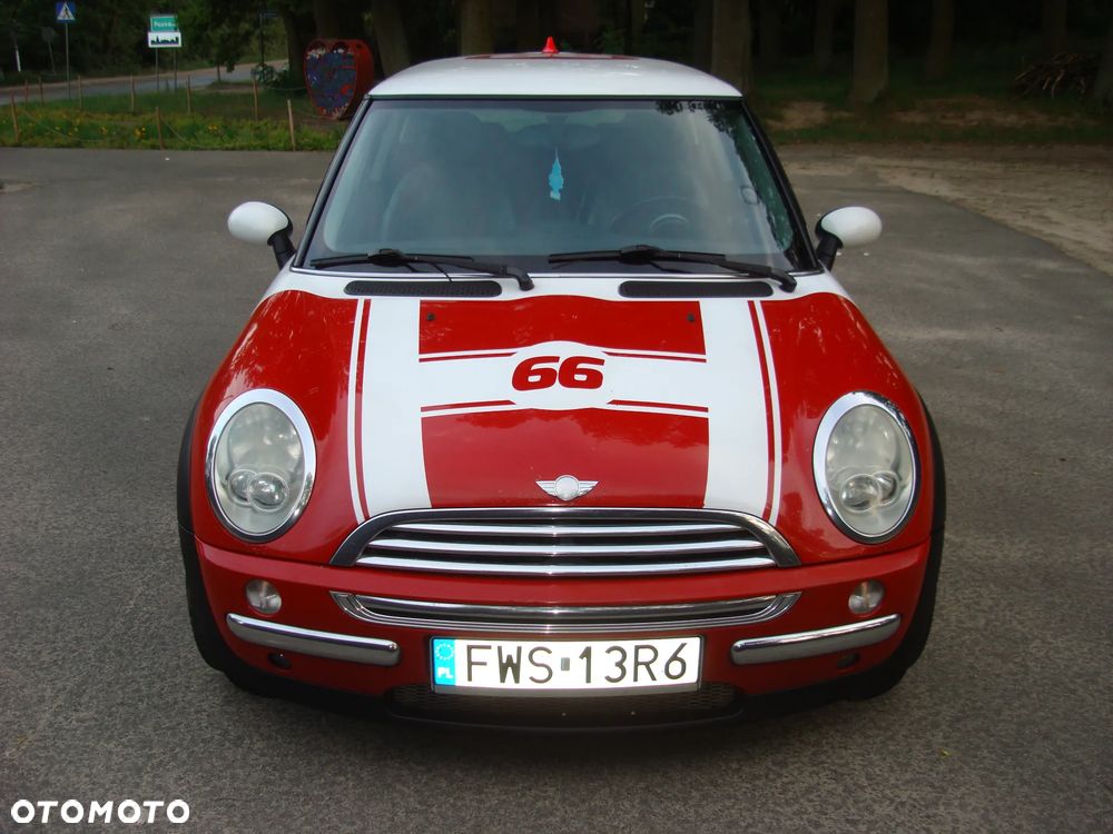 MINI Cooper Standard - 2