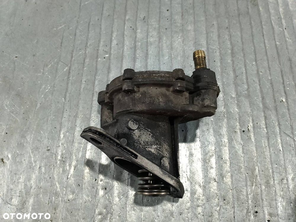 POMPA VACUM VW TRANSPORTER T4 PIERBURG 2.4 D - 5
