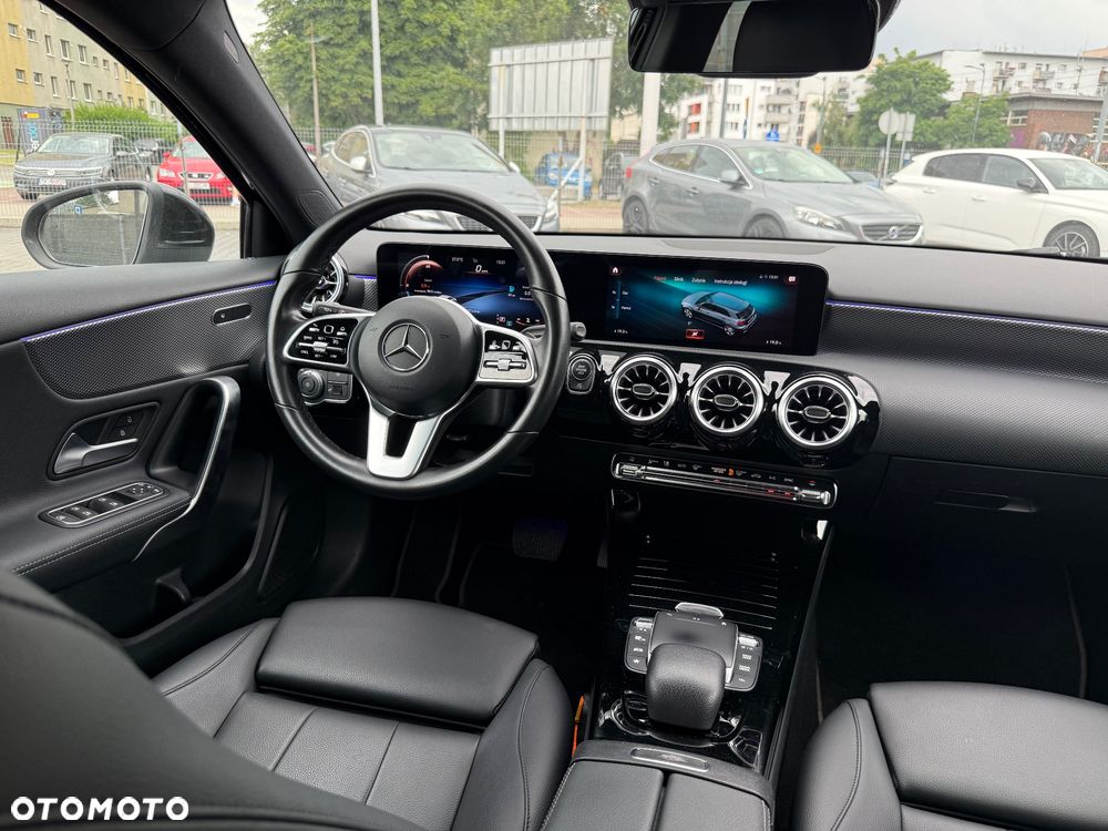 Mercedes-Benz Klasa A 180 7G-DCT Edition 2021 - 22
