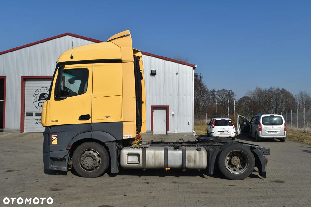 Mercedes-Benz Actros 1842 - 4