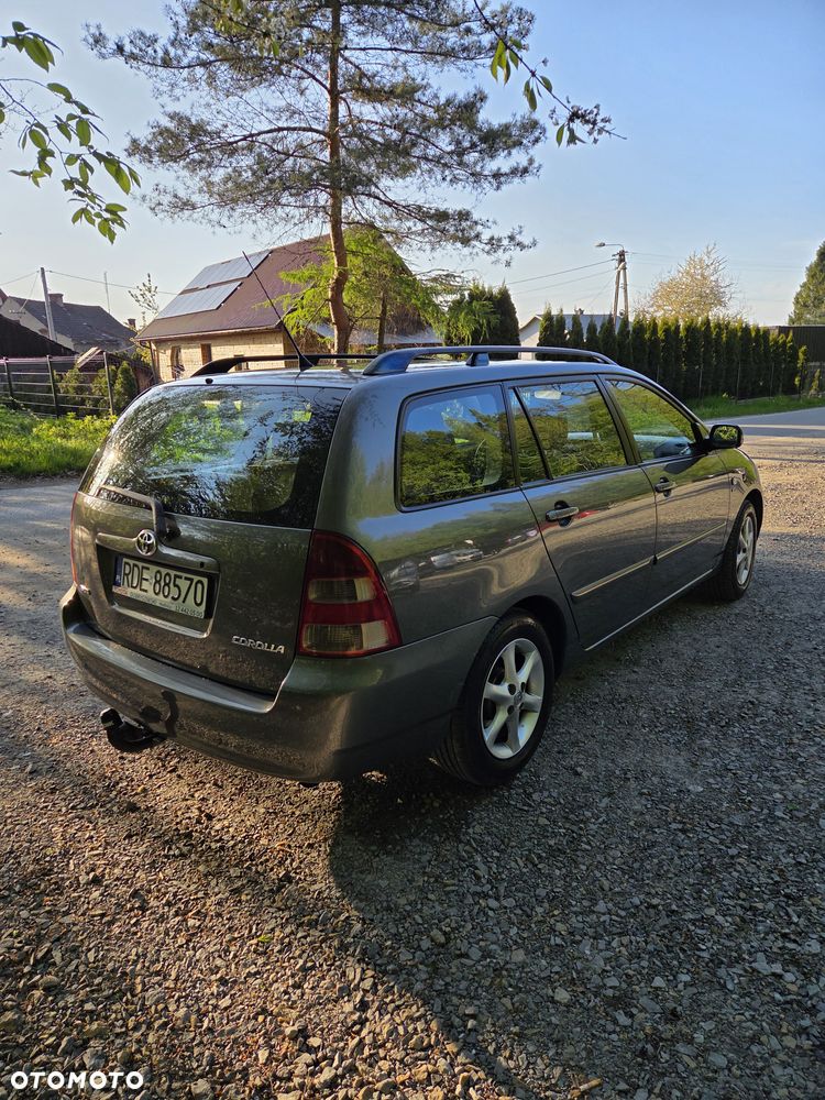 Toyota Corolla 1.4 VVT-i Terra Polaris - 4