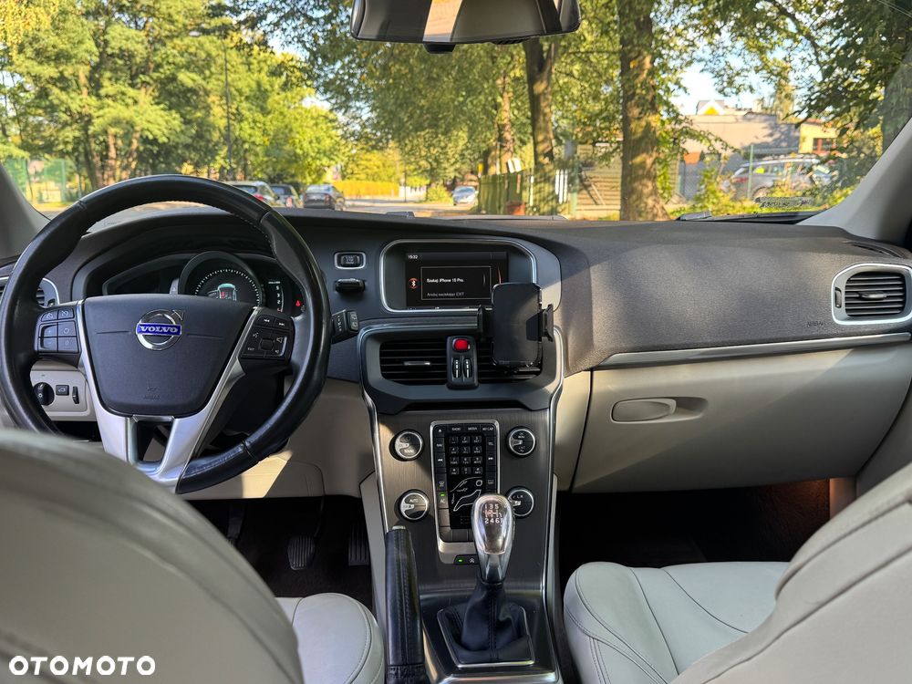 Volvo V40 - 10