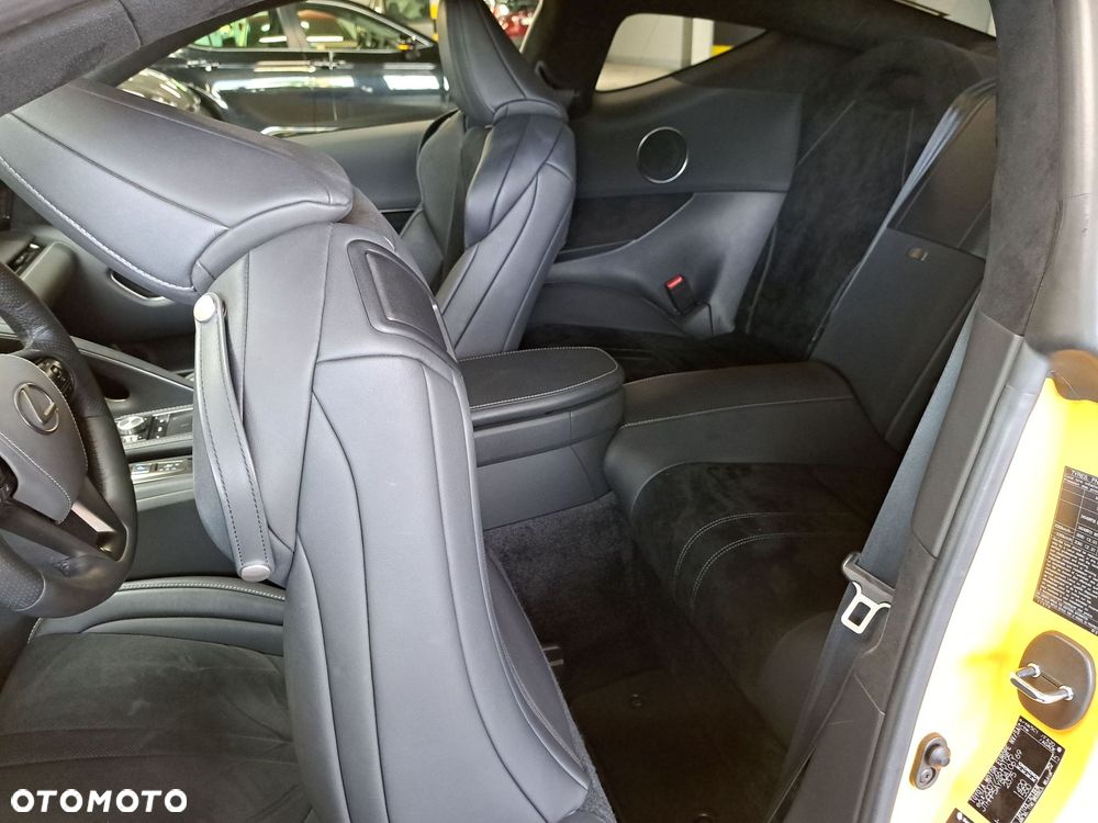 Lexus LC 500 Bespoke - 13