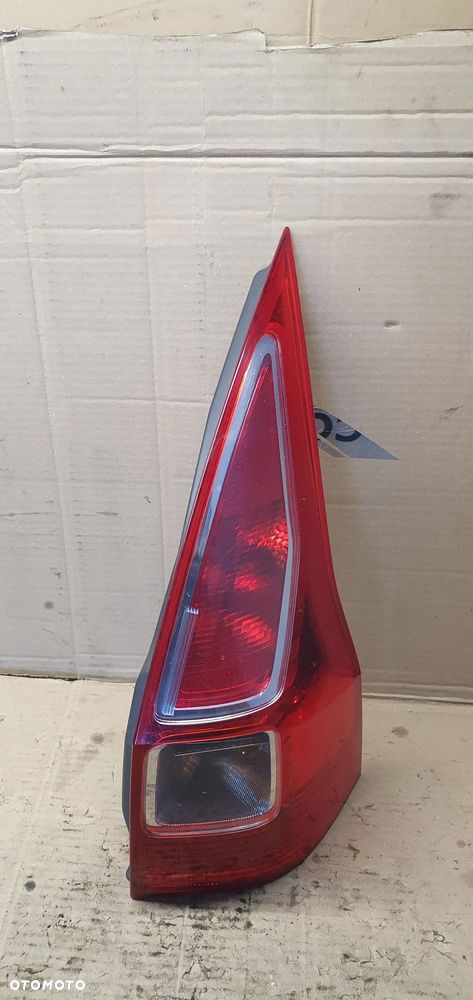 Lampa prawy tył tylna prawa Renault Megane II Kombi 8200417351 - 2