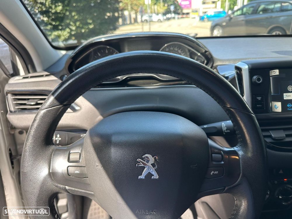 Peugeot 208 1.4 HDi Active - 7