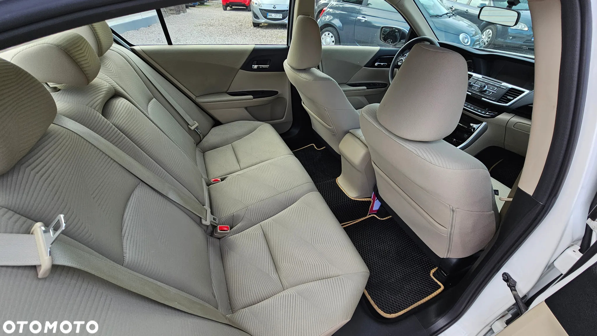 Honda Accord 2.4 LX - 8